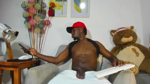 P I P E - M O NS T E R C O C K online show from April 16, 9:39 pm