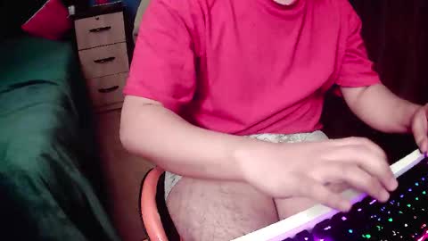 pisceslost online show from October 31, 11:49 pm