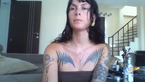 pixiecatfairy online show from March 8, 8:18 am