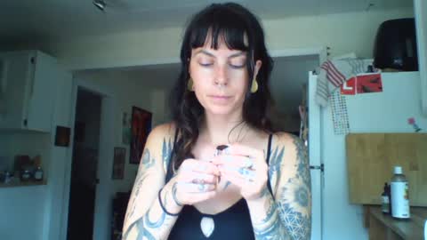 pixiecatfairy online show from July 25, 7:45 pm
