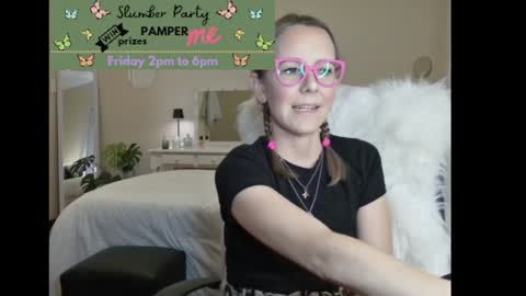 Lynn online show from January 28, 3:14 pm