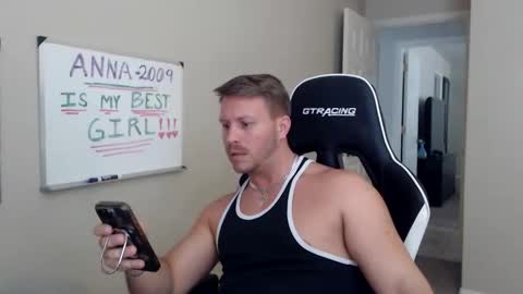 Player online show from May 17, 9:35 pm