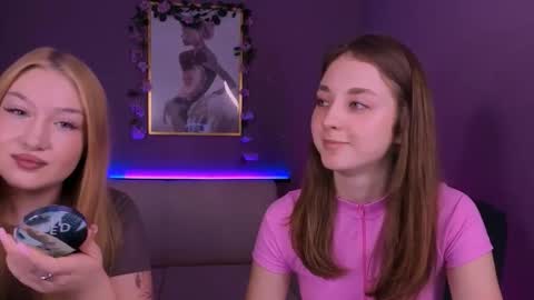 Sophie online show from February 23, 8:11 pm