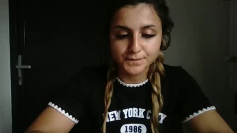 PlayfulNicole online show from June 3, 2:33 pm