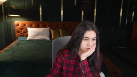 Lana online show from April 7, 10:17 am