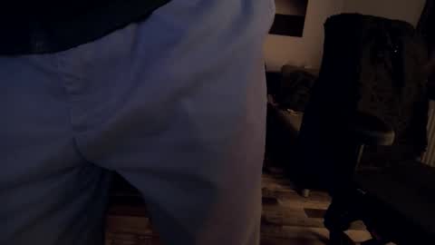 Hello ask me  . Im glad  to see you here in my room. Welcome PVT is open online show from November 20, 4:26 pm