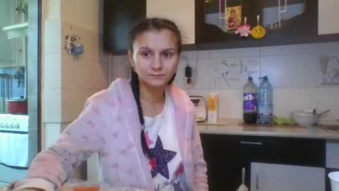 pleas3s_sweet online show from January 28, 2:42 pm