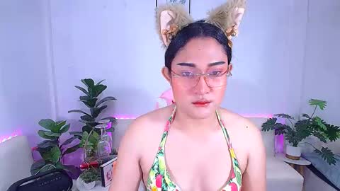 Ploysai online show from November 1, 12:26 pm