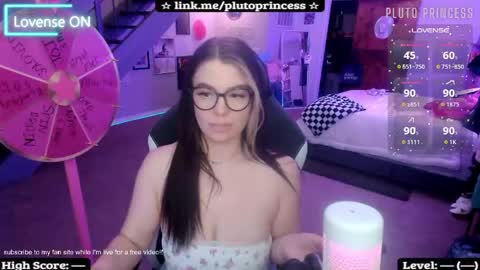 Pluto Princess online show from April 21, 3:02 am