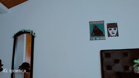 IG ipoetica  online show from January 4, 2:14 am