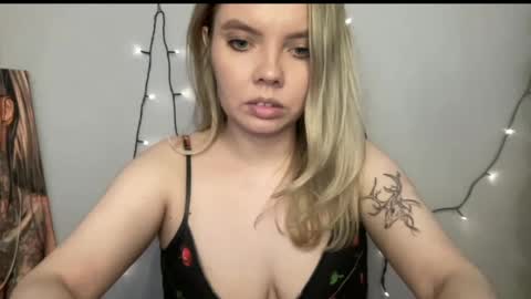 PolinaJones online show from December 15, 9:13 am