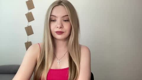 polishangel222 online show from July 14, 2:11 pm