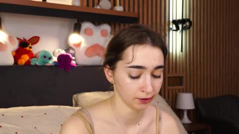 Polly online show from March 7, 7:52 am