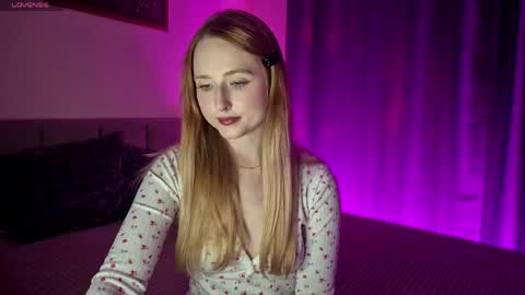 Polly online show from April 15, 2:42 pm