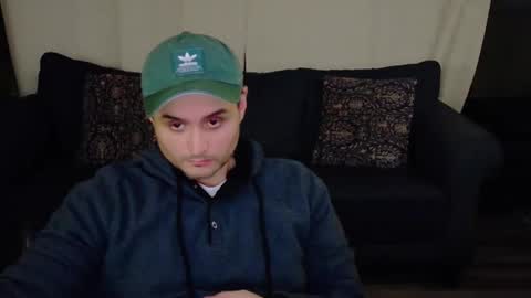 poo_c_licker213 online show from December 4, 8:03 am