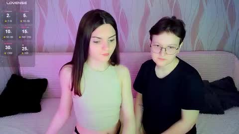 Ana and Tati online show from December 17, 10:16 pm