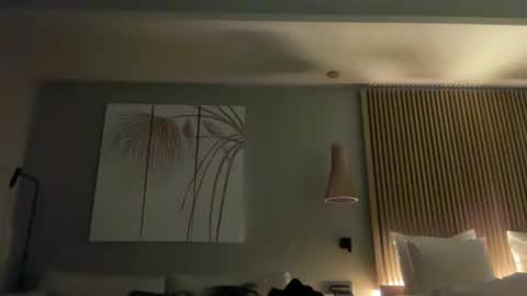 porntoyndr2 online show from September 27, 10:51 pm