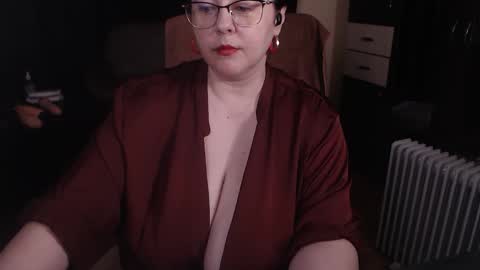PoshMistres    online show from September 27, 3:15 am