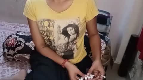 poulomi online show from March 3, 7:37 am