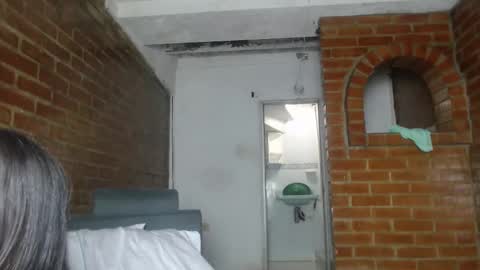 poutyseleny online show from January 28, 5:56 pm