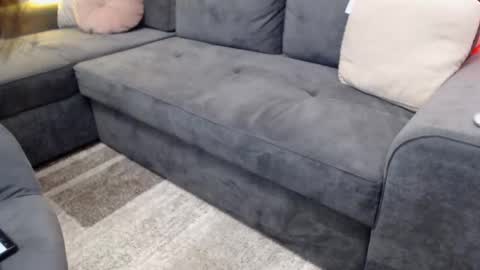 Alice online show from February 15, 9:37 pm