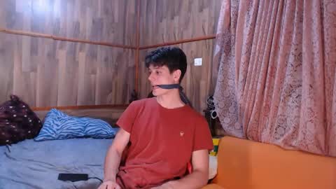 chris independent  online show from December 27, 1:32 am