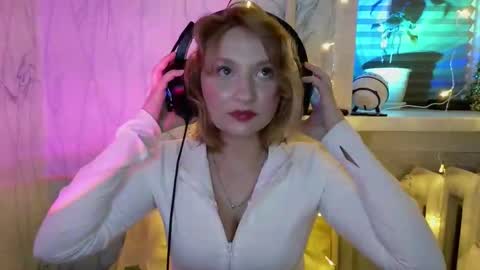 pr_in_cess_ online show from December 2, 8:51 pm