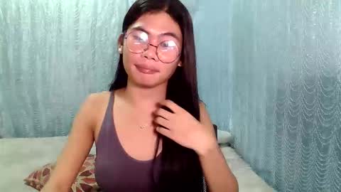 Snapshot of precious_athena chatting on September 16, 10:17 am precious_athena online show from September 16, 10:17 am