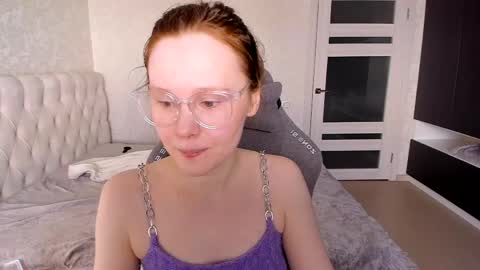 preety_niki online show from May 3, 9:04 am