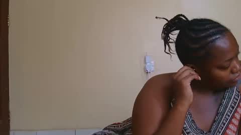 Lilly online show from February 27, 12:23 pm