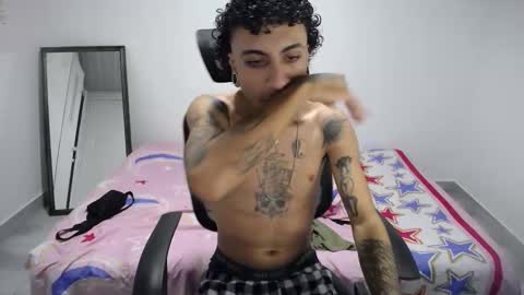 Plux online show from November 5, 6:26 am