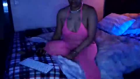 Yasmine pretty online show from March 9, 2:07 am