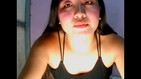 pretty_am online show from June 7, 4:01 pm