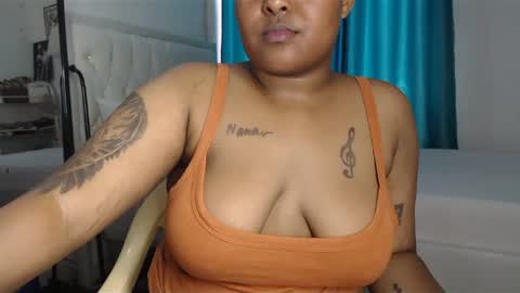 Annah online show from March 11, 11:01 am