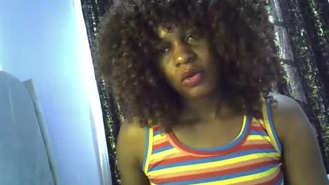 pretty_daniella online show from February 5, 7:01 am