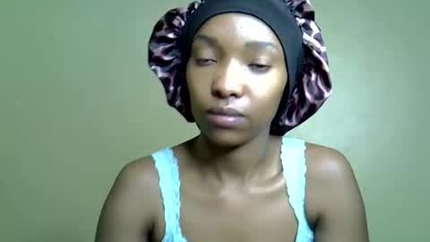 Snapshot of pretty_jazmine chatting on October 22, 7:33 am Jaz online show from October 22, 7:33 am