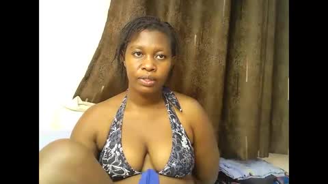 pretty_kylah online show from March 15, 4:28 am