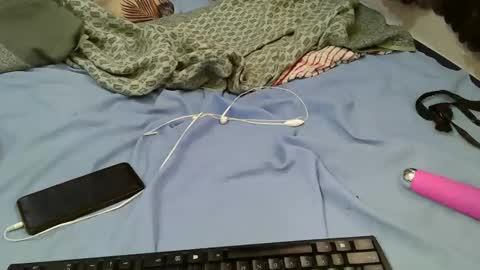 pretty_nilla online show from March 4, 10:57 am