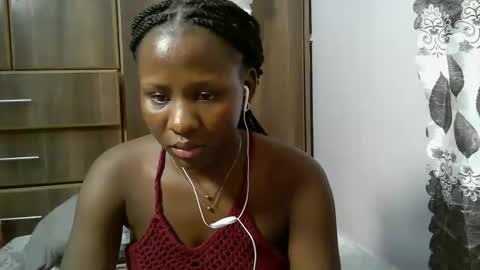 pretty_nilla online show from March 12, 9:35 pm