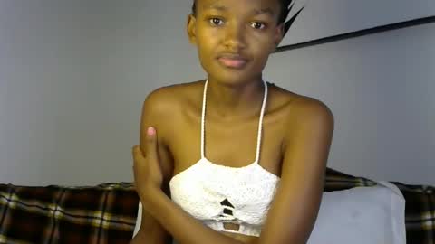 Pretty doll online show from May 15, 7:21 pm