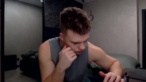 Justin online show from February 27, 8:09 pm