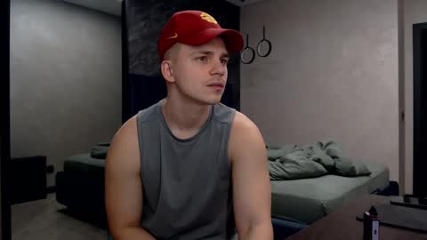 Justin online show from March 4, 9:32 pm