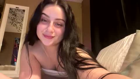 prettybaby22 online show from March 5, 6:11 am