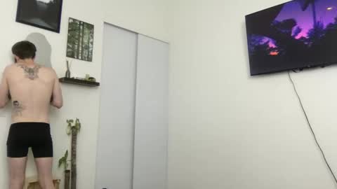 pretty boy online show from February 2, 3:37 am