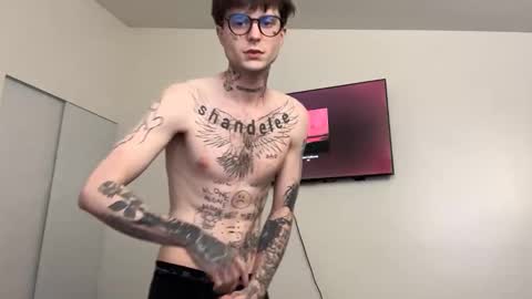 pretty boy online show from February 15, 4:15 am