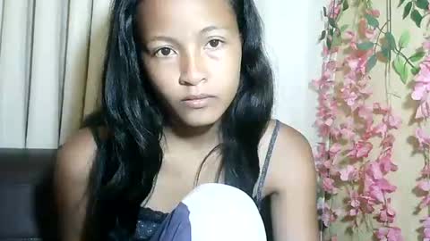 prettychoux online show from March 19, 5:57 am