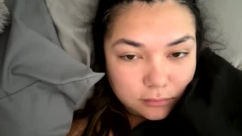 prettylatinamomma01 online show from November 28, 4:03 pm