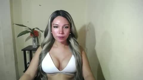 prettylovebarbieintownxx online show from February 13, 3:37 pm