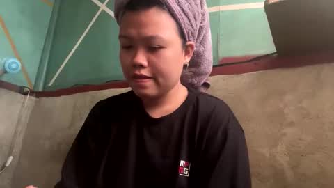 prettymae756493 online show from May 9, 6:19 am
