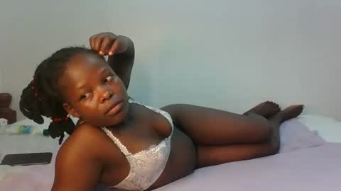 Melly online show from March 15, 1:10 am